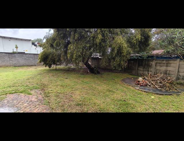 2 BEDROOM HOUSE FOR SALE IN OOS EINDE